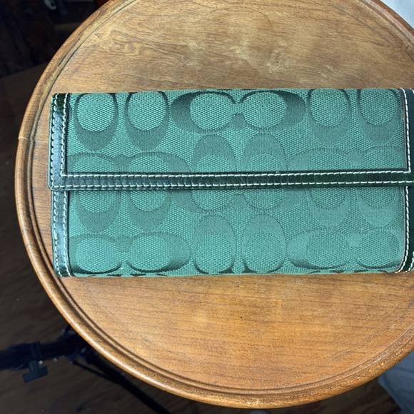 Coach Handbag & Matching Wallet - Picture 10 of 11